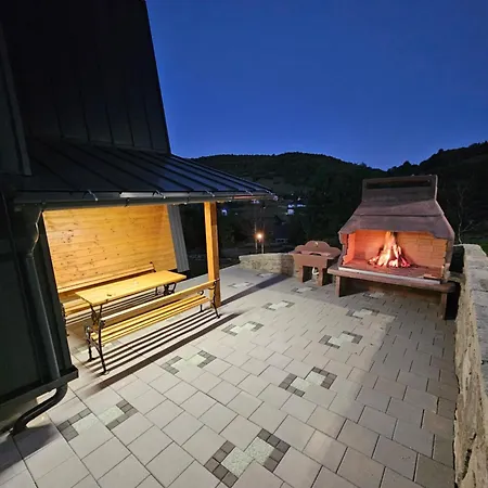 Luxury Masic Čardaci